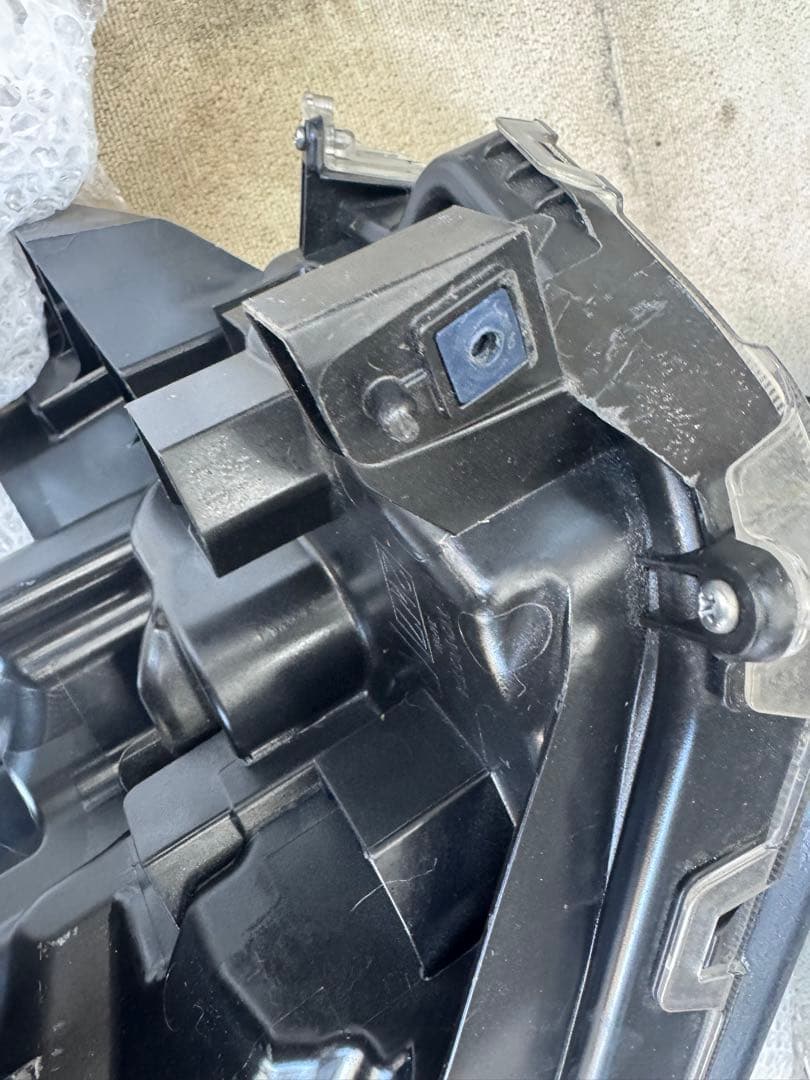 アルファード AGH30W 後期 純正 左右セット RH LED ブラック 2眼