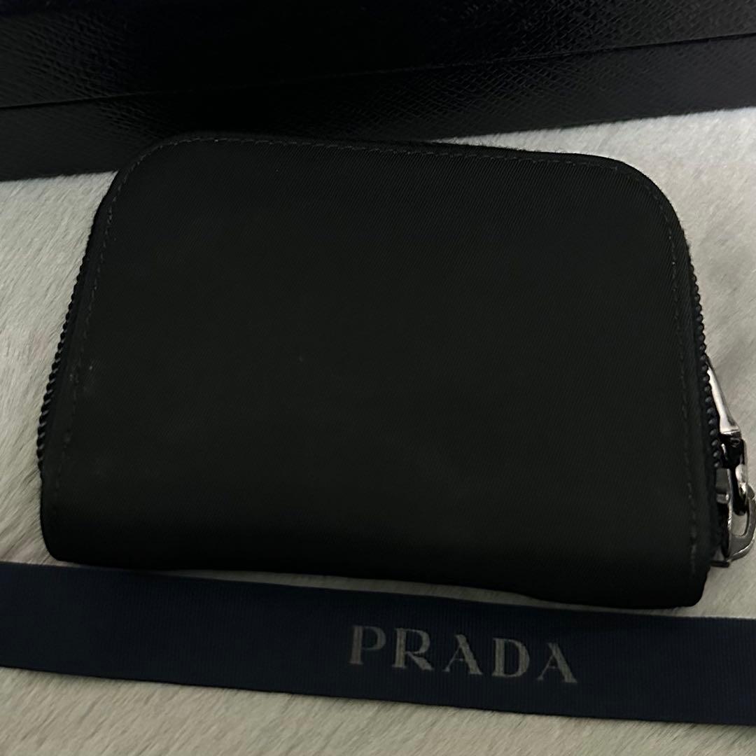 PRADA プラダ　ケース　ナイロン　三角ロゴ　ラウンドファスナー