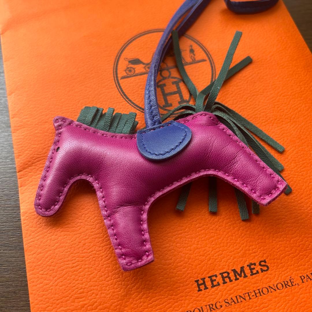 【美品】エルメス ロデオPM ローズパープル バッグチャーム