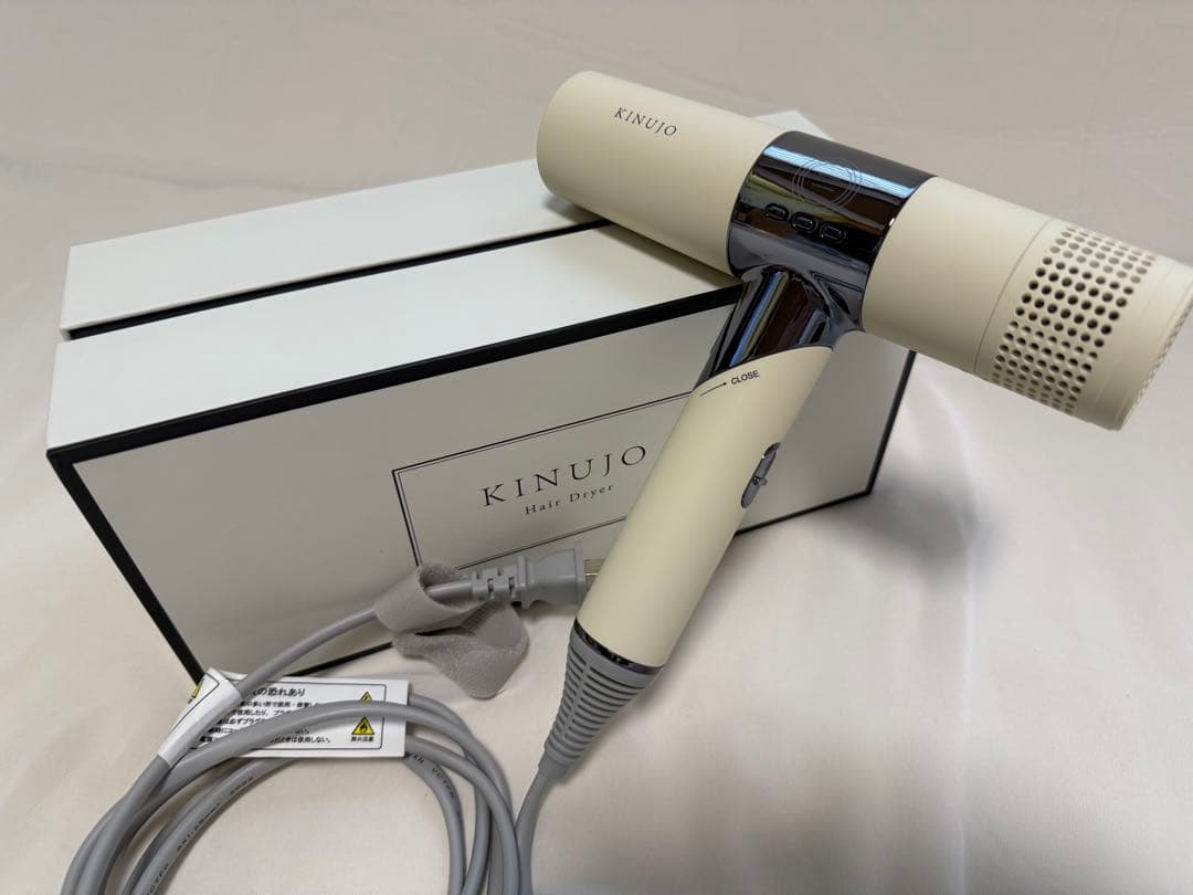 【KINUJO】キヌージョヘアドライヤー
