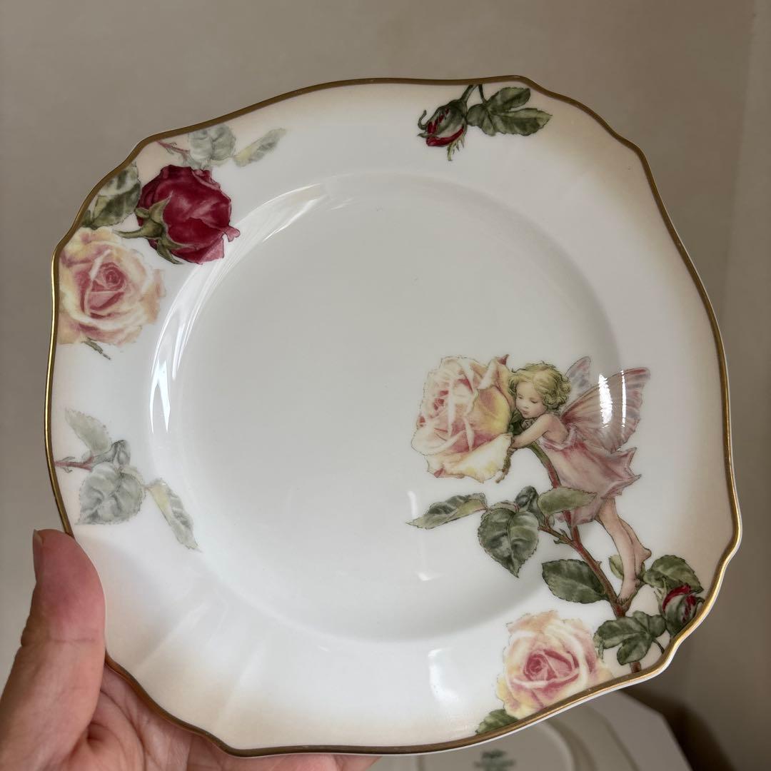 廃盤品★ナルミ　ボーンチャイナ　フラワーフェアリーズ　スクエア ケーキ皿　5枚