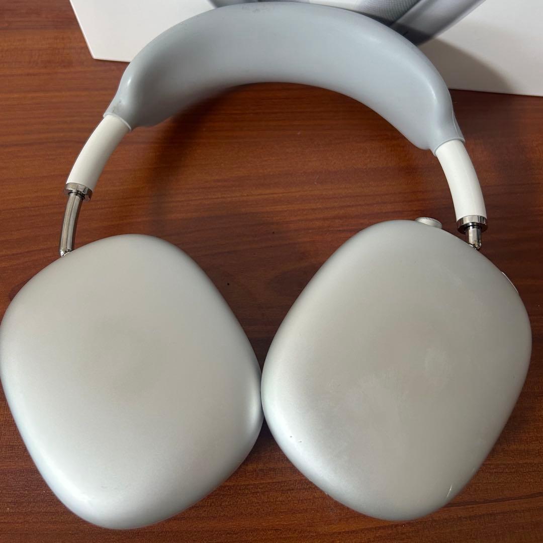 Air pods max シルバー