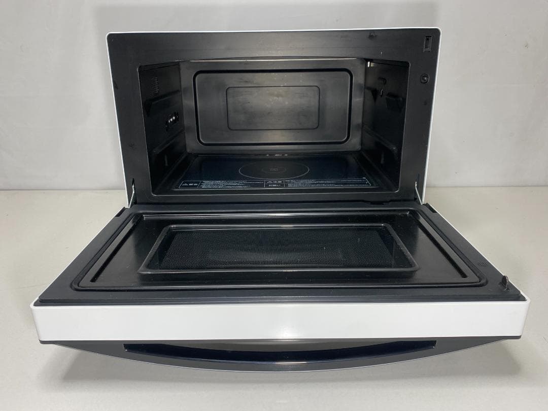 TOSHIBA オーブンレンジ　ER-SD80(W)　2022年製