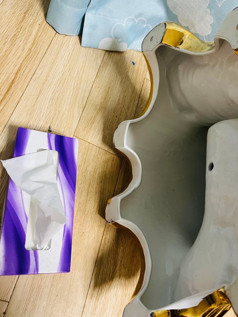 ✨ イタリア製 Ahura（アウラ） ゴールド 陶磁器エンゼル置時計