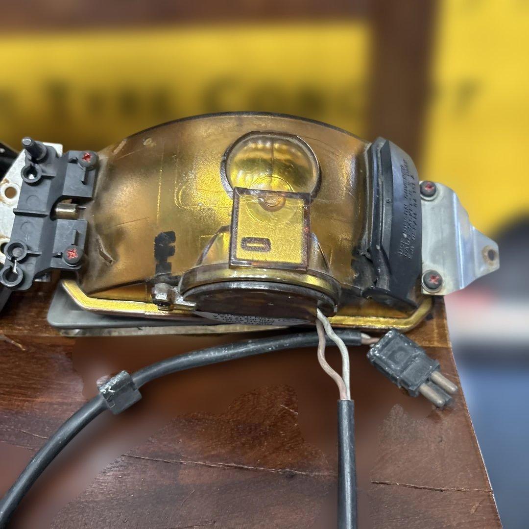 ◼️AMGエアロ専用◼️当時物◼️W202◼️W124◼️W140◼️R129◼️ フォグ左右