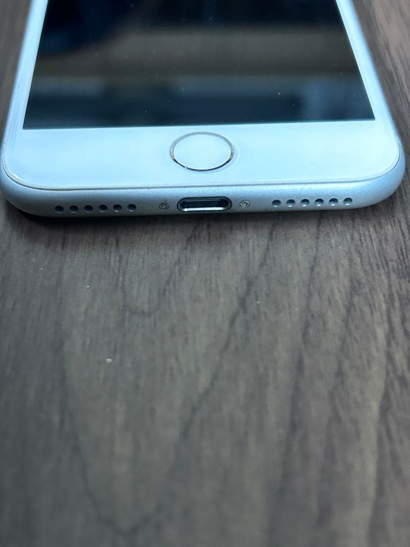 P*h様 Apple iPhone 8 64GB ホワイト