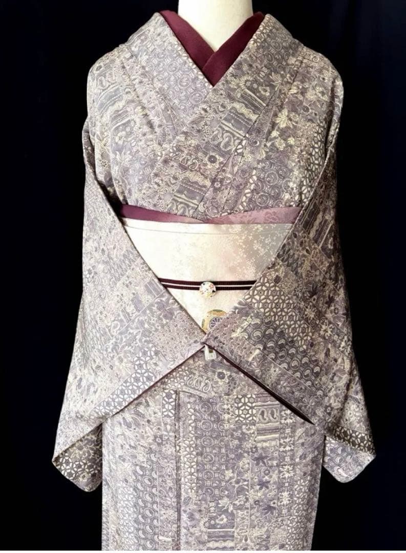 【更紗小紋】更紗切り嵌め　細やかな彫りのさまざまな柄　切り嵌め状に絶妙バランス