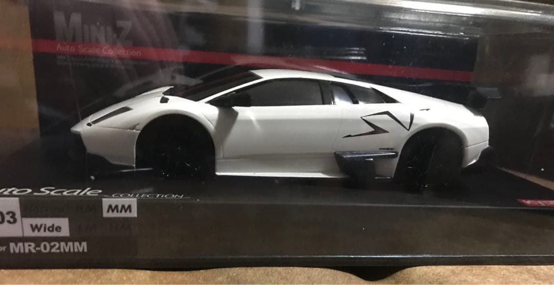 ミニッツ ランボルギーニ LP670-4 SV ホワイト