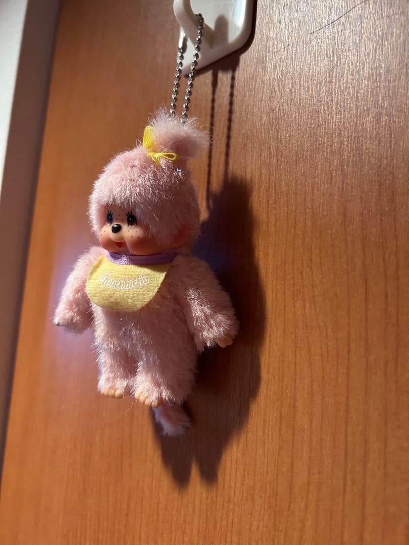 新品 モンチッチ ピンク ラメ キーホルダー　非売品