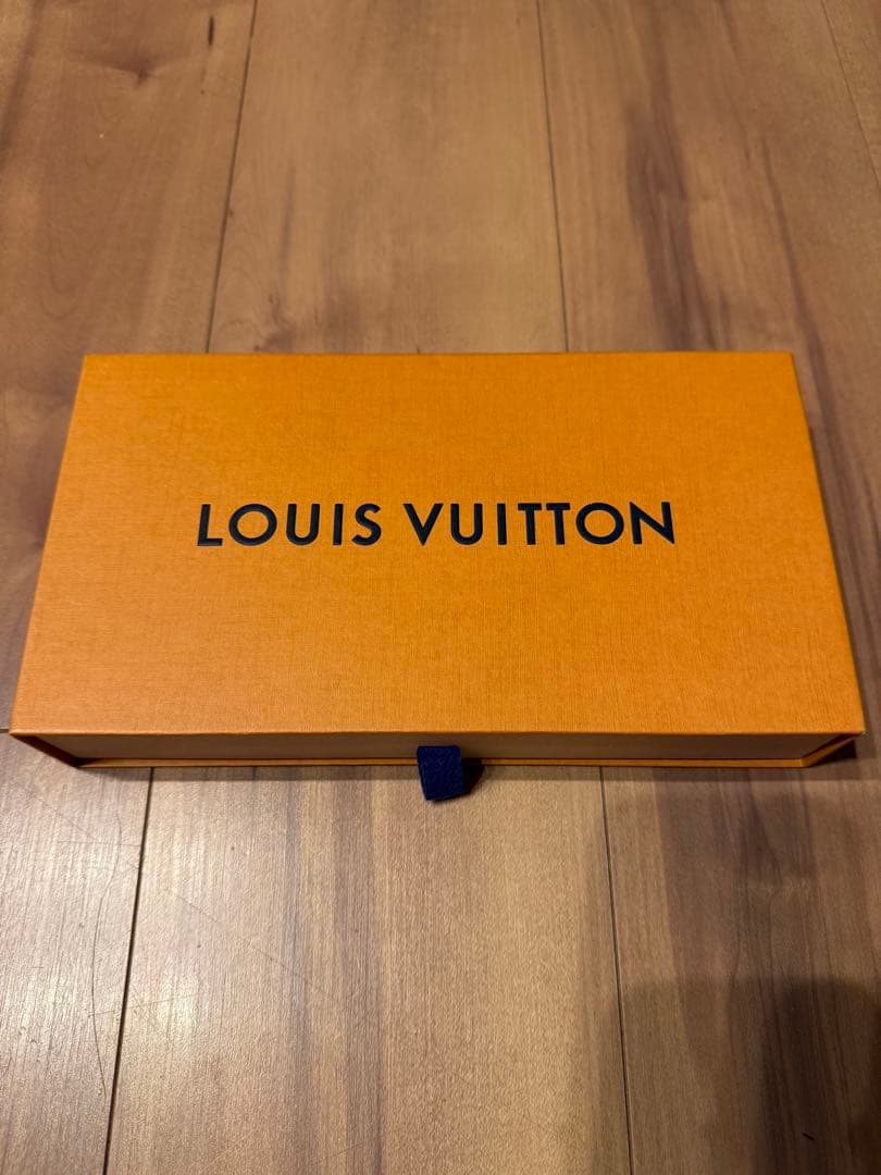 LOUIS VUITTON 長財布 ブラック ジッピーウォレット