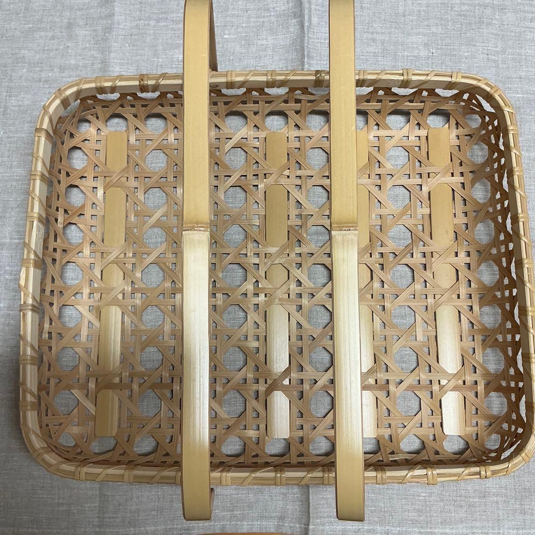 上野亜衣さん　真竹かご　35x29