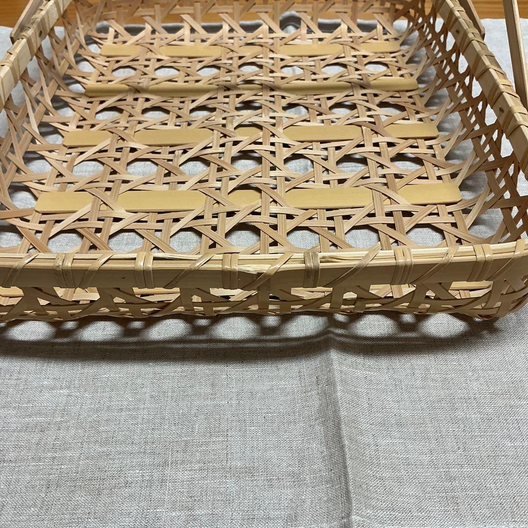 上野亜衣さん　真竹かご　35x29