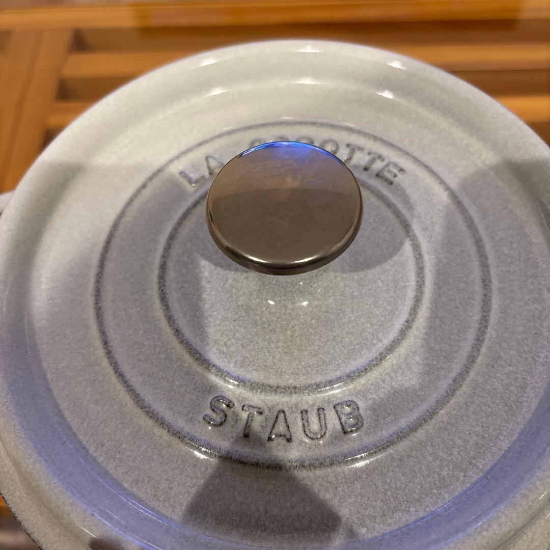 美品　STAUB ラ・ココット カンパーニュ　18cm グレー　ストウブ