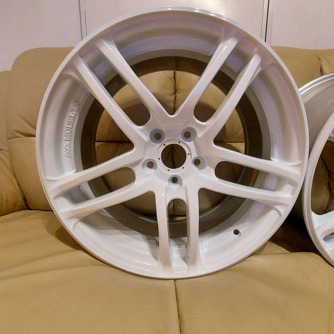 AVSモデルT5 廃盤 希少ホワイト送料込！　30　50プリウス　BRZ86