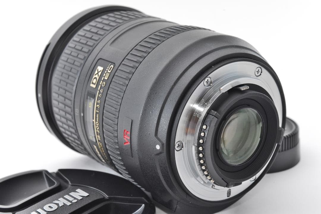 ニコン AF-S NIKKOR 18-200mm F3.5-5.6G ED VR