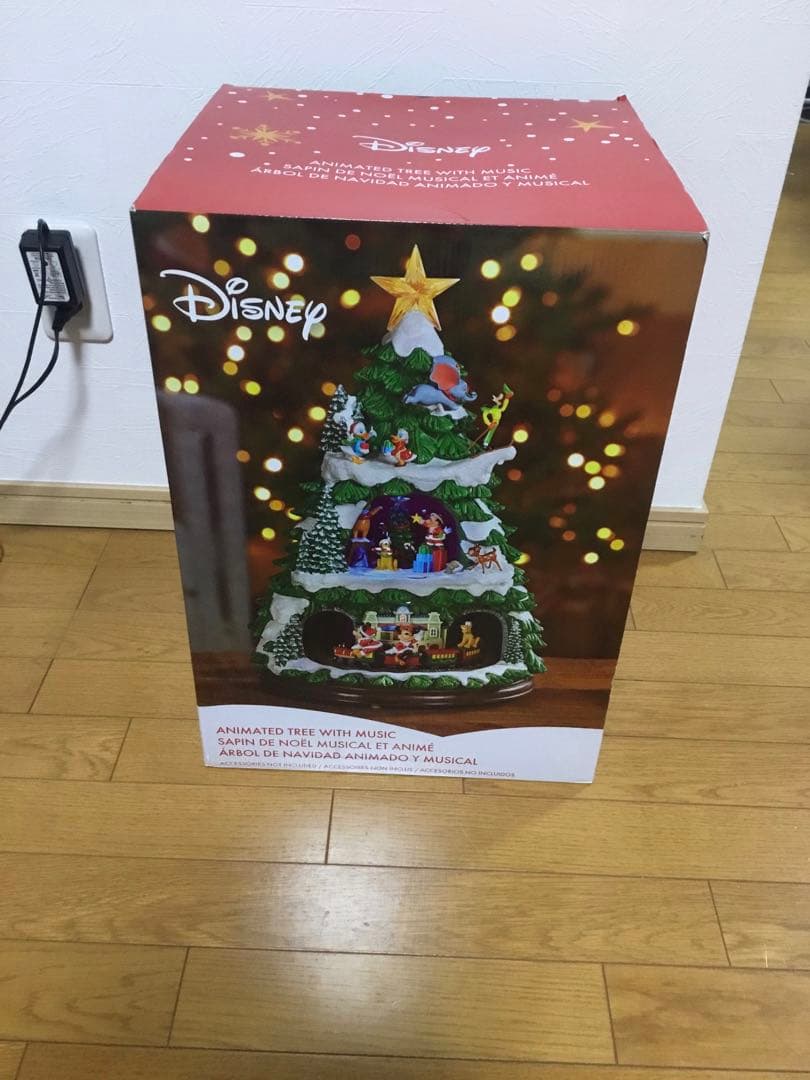 コストコ　ディズニー　クリスマスツリー イルミネーション