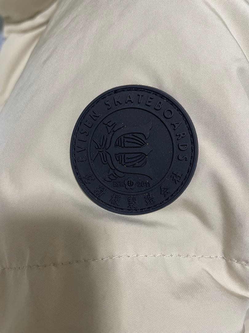 Evisen Skatebords ダウンジャケット