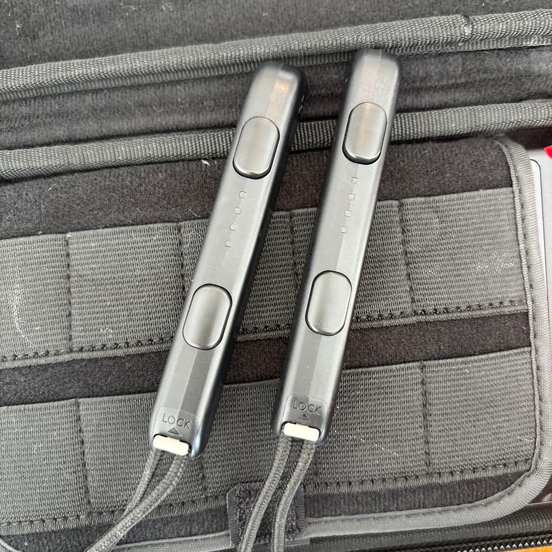 Hiro　Nintendo Switch 本体 青/赤 Joy-Con付き