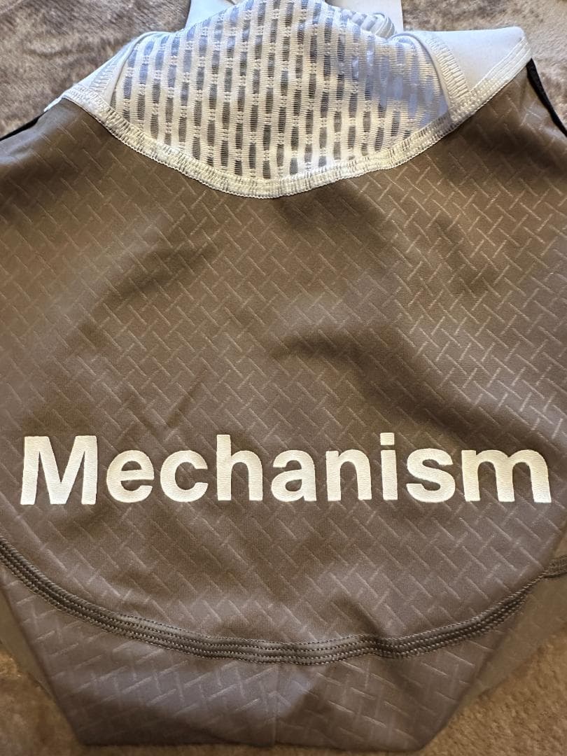 PAS NORMAL STUDIOS Mechanism ビブ アース S 美品