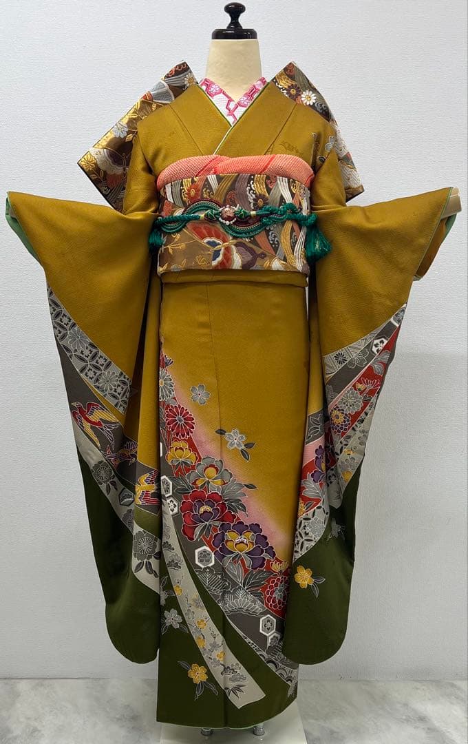 振り袖　フルセット　別誂長襦袢　美品　紅型　辛子色　成人式　結婚式　762