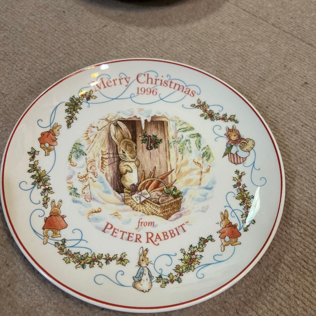 ちゃうこ　未使用　ウェッジウッド　ピーターラビットクリスマスプレート