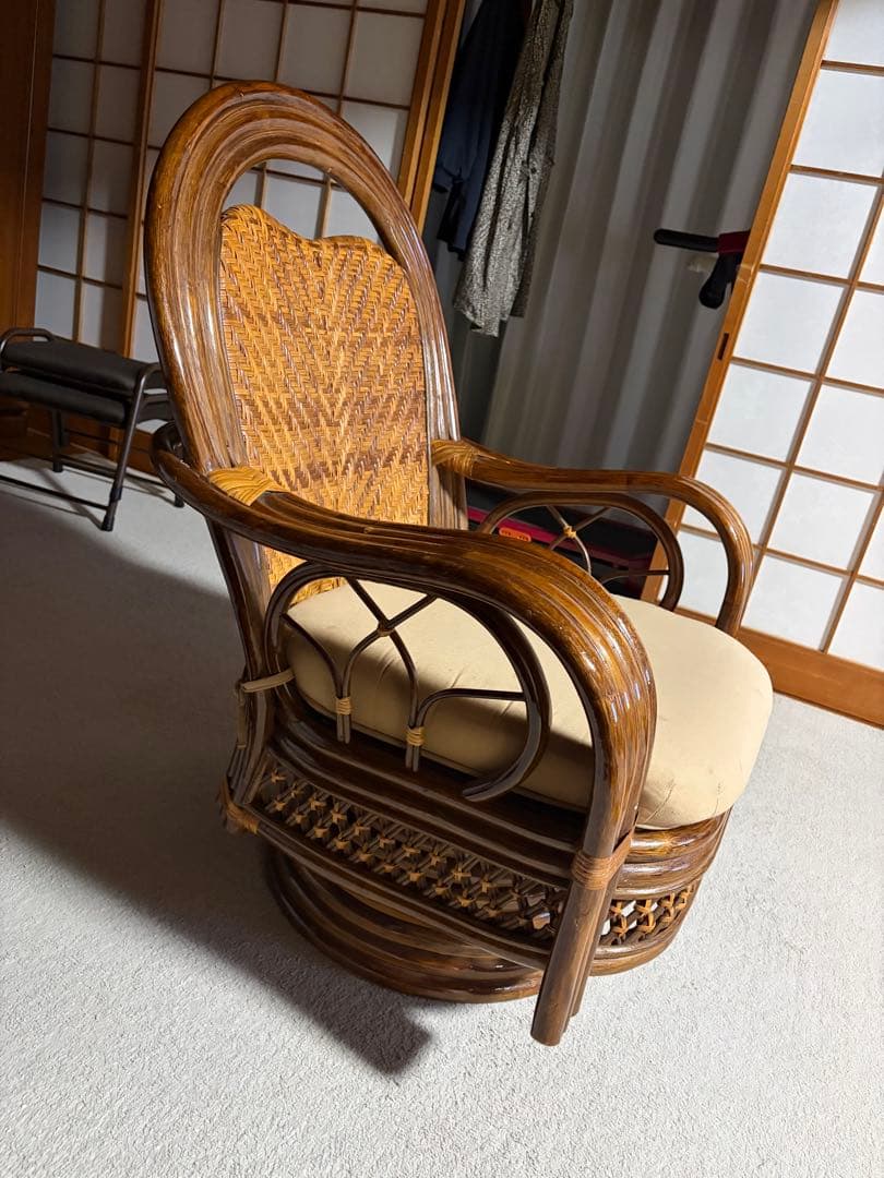 籐（ラタン）製 高級回転チェア ハイバックチェア　天然素材 アジアン家具