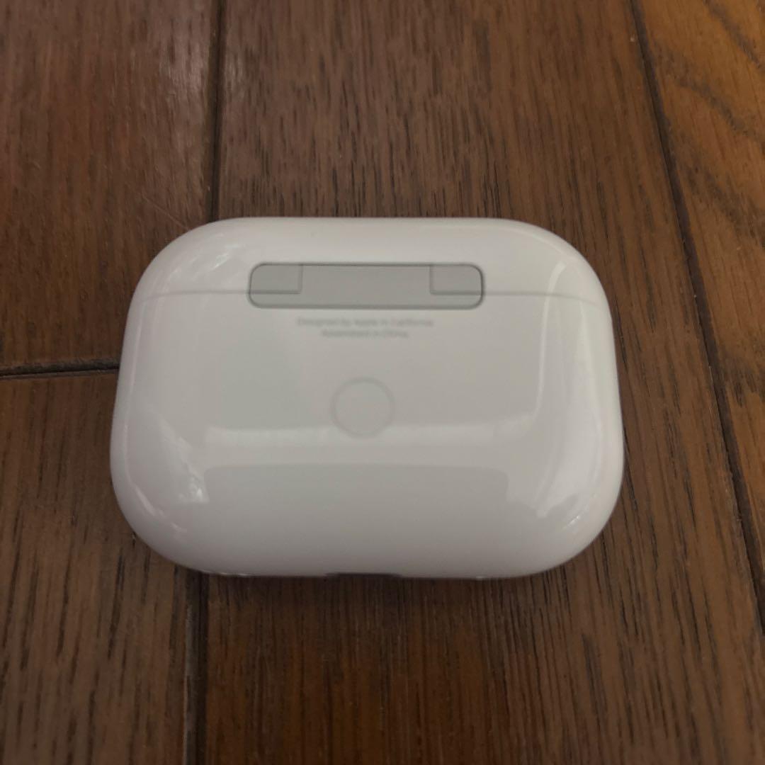 【美品】AirPodsPro（第2世代）Lightning端子　正規品