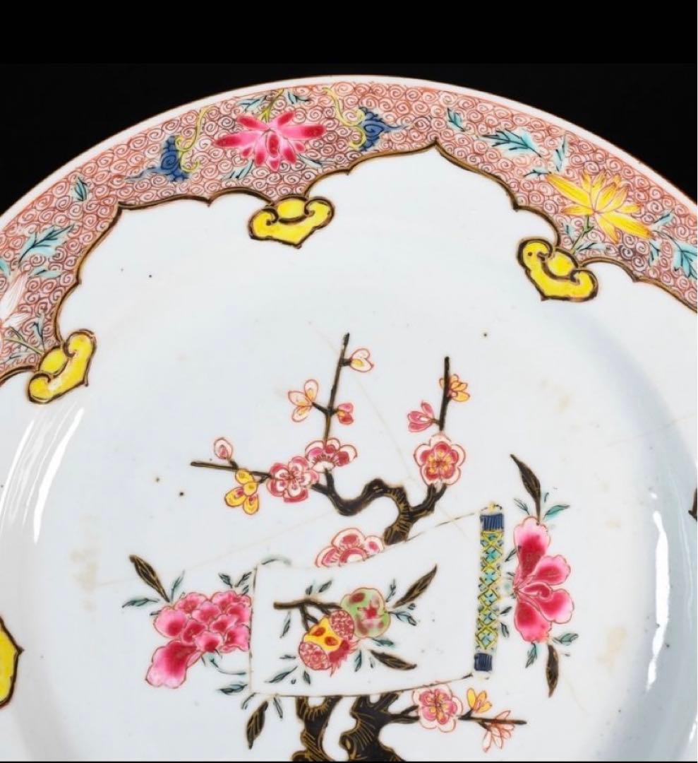 中国古美術品　清の雍正時代　粉彩花文皿　本物保証