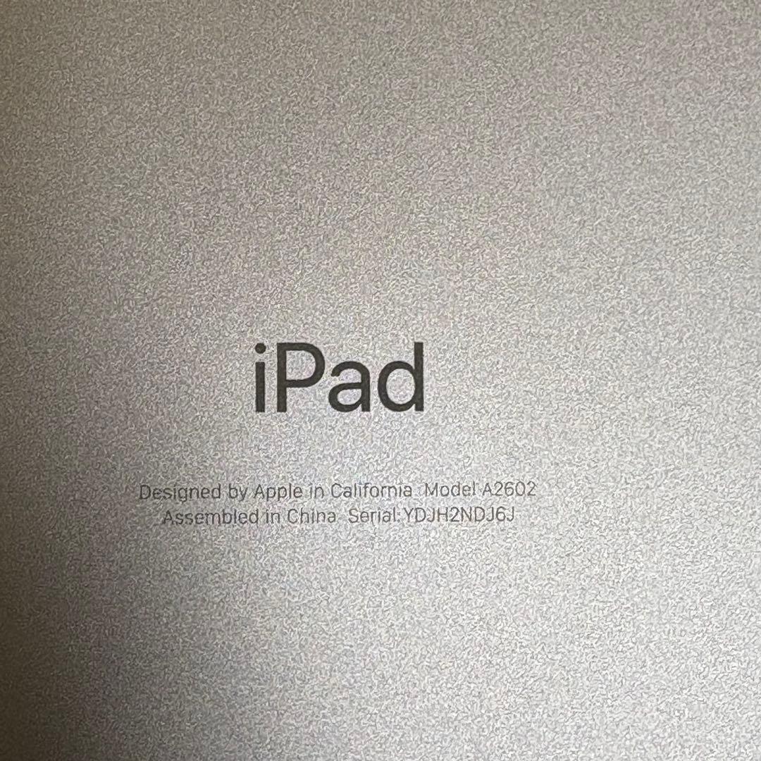 iPad シルバー 第９世代６４GB本体wi-fiモデル、バッテリー98％