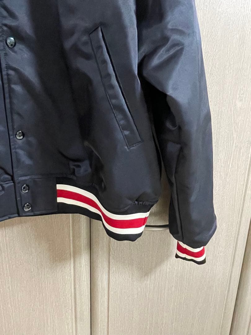 【新品未使用タグ付き✨】リバプール×エアマックス スタジャン　Lサイズ