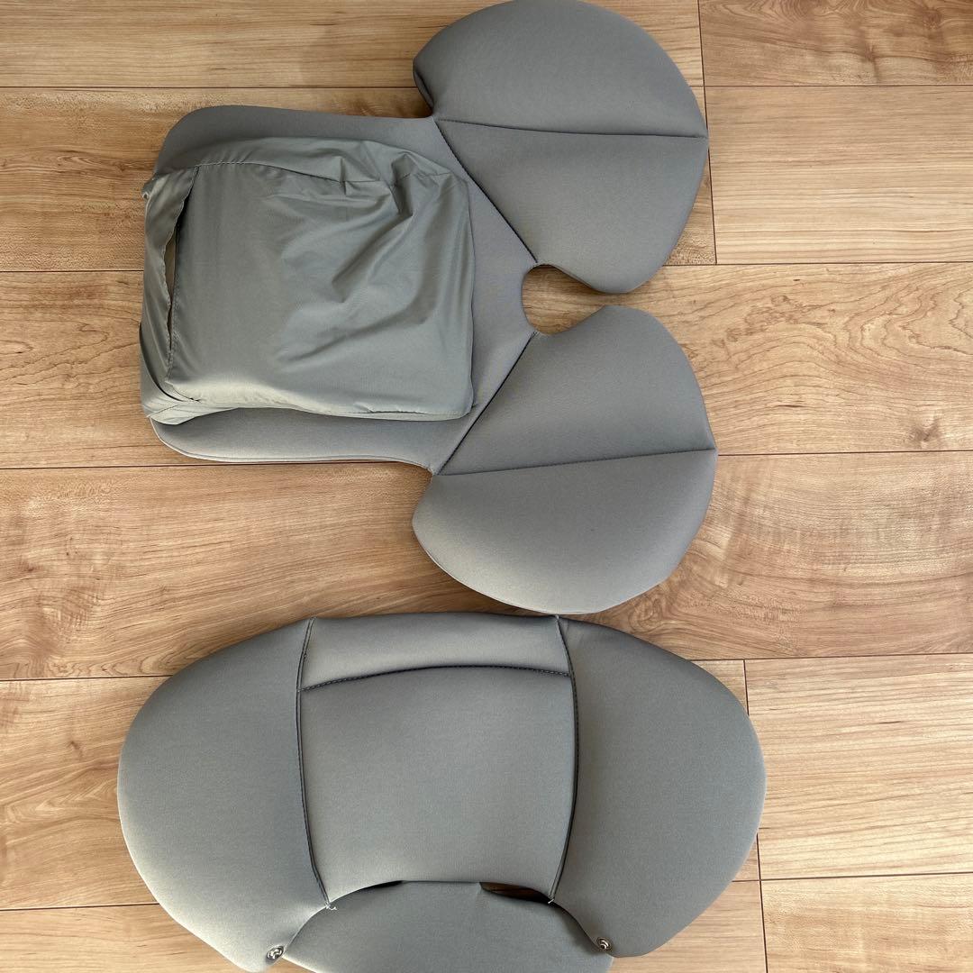 【kari】チャイルドシート　ジュニアシート　チルトキャノピー