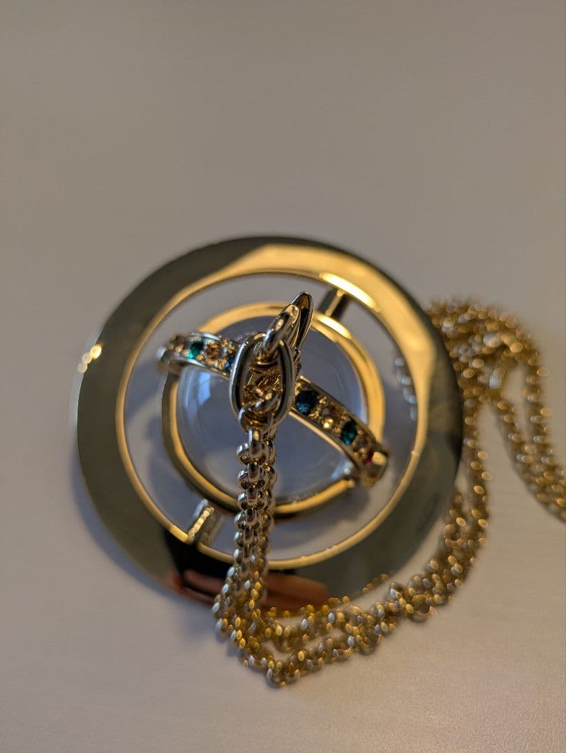 Vivienne Westwood ジャイアントオーブ