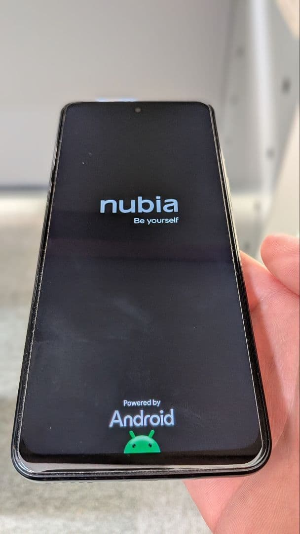スマートフォン本体 nubia s5G