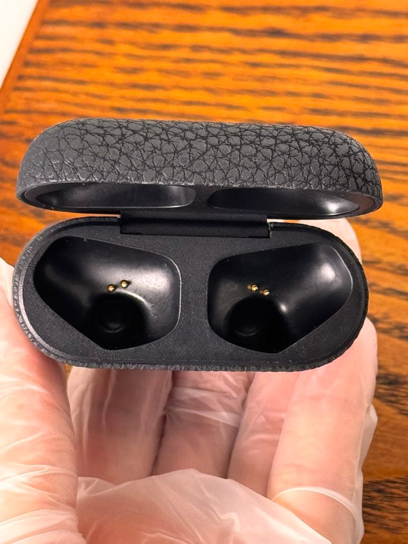 MarshallのMotif II A.N.C. ワイヤレスイヤホン本体のみ