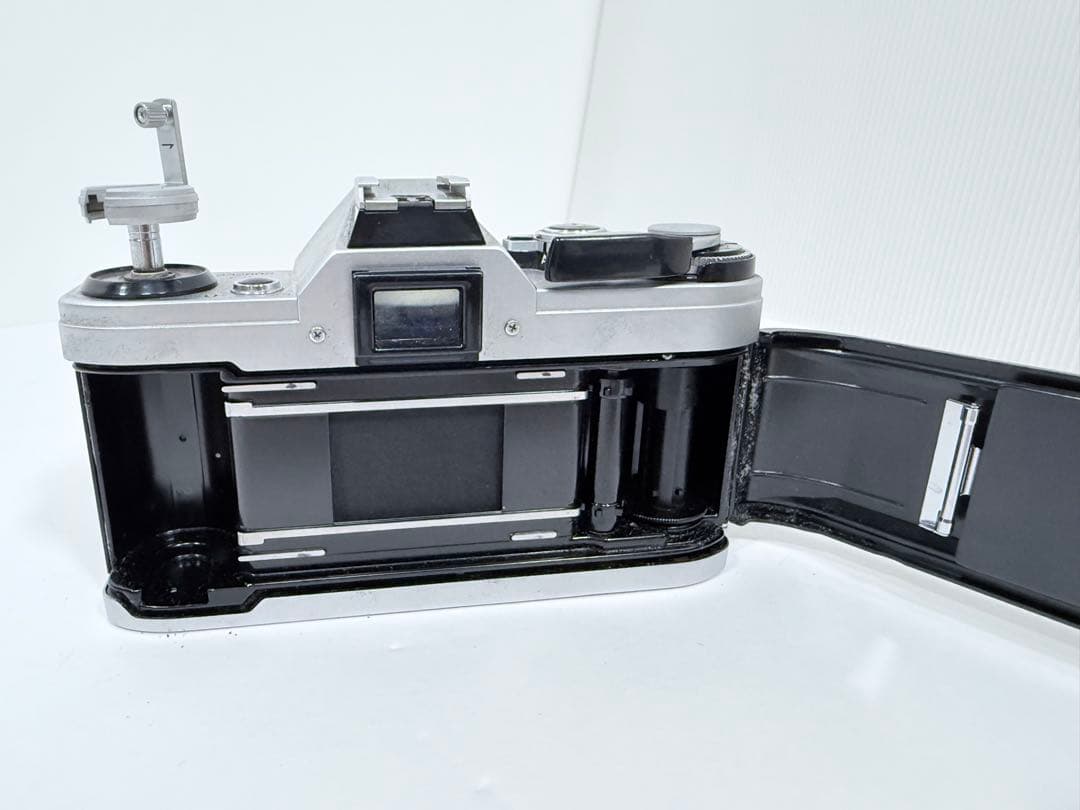 フィルムカメラ Canon AE-1+FD 50mm F1.8 S.C.