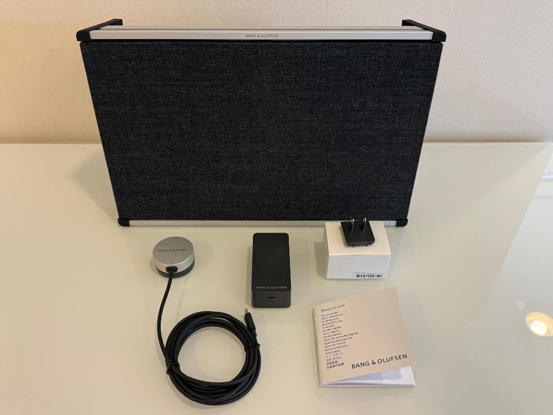不自由の女神　BEOSOUND LEVEL Bang & Olufsen