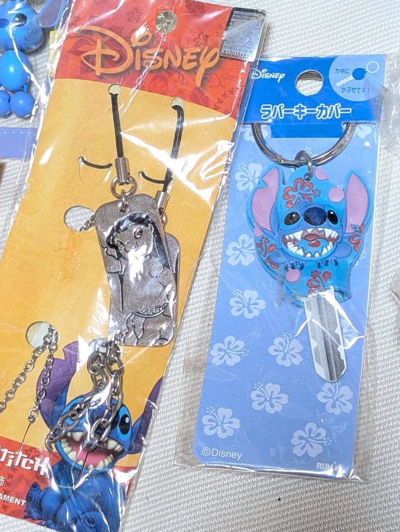新品　レトロ　ディズニー　スティッチ　キーホルダー等　大量　22個まとめ売り！