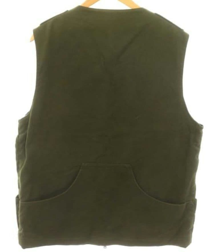 Barbour モールスキンベスト　グリーンカーキ