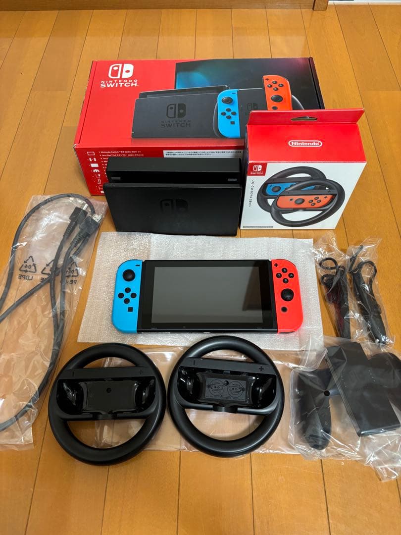 Nintendo Switch 256GB microSD＋ハンドル2個セット