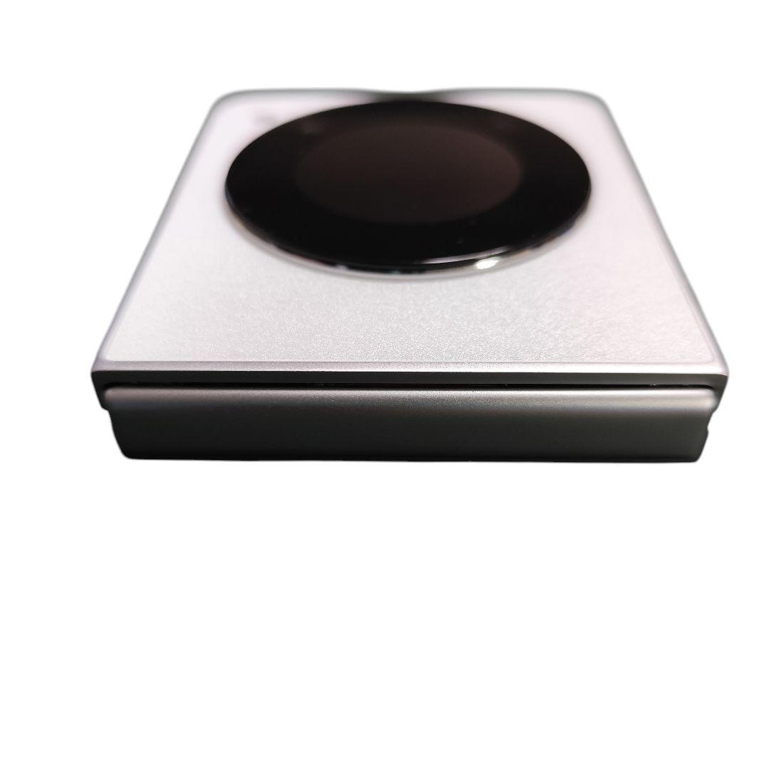 【極美品 送料無料】リベロフリップ Libero Flip ワイモバイル 白