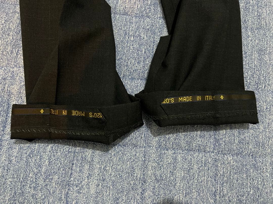 【美品】トゥモローランド カノニコ 3ピーススーツ チャコールグレー