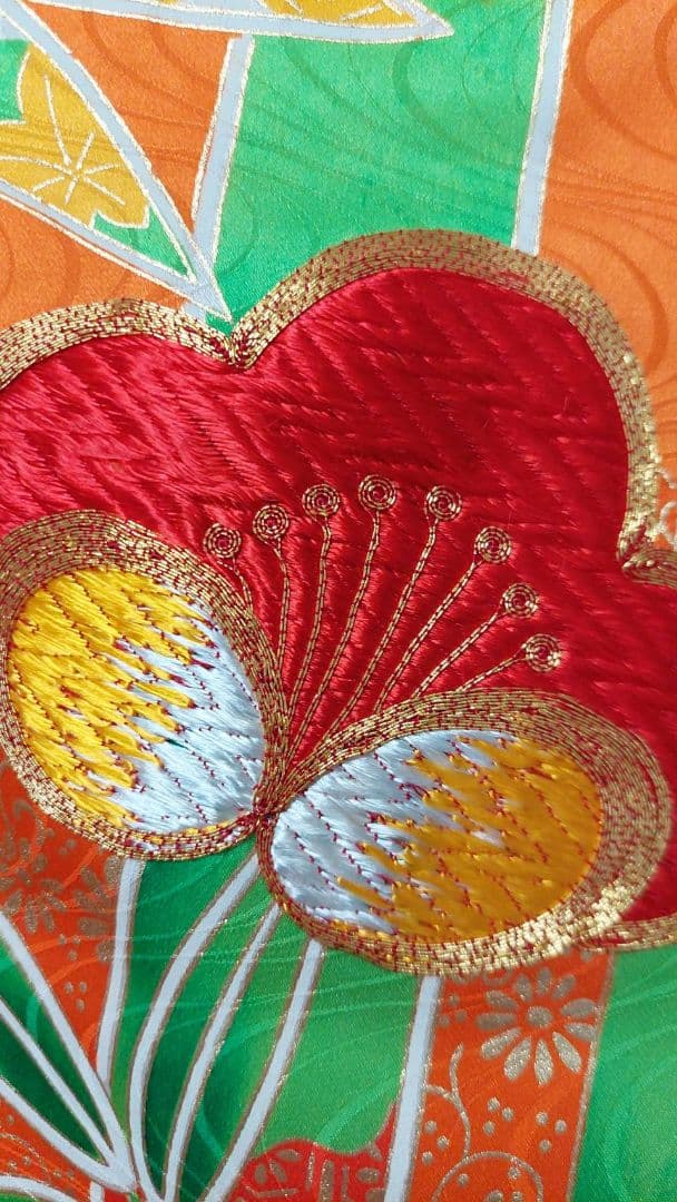 NA459アンティーク子供着物3歳用 正絹  長襦袢付き  とても綺麗です。