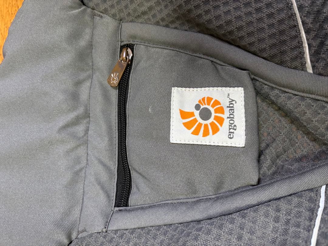 エルゴベビー OMNI Breeze (オムニブリーズ) グラファイトグレー