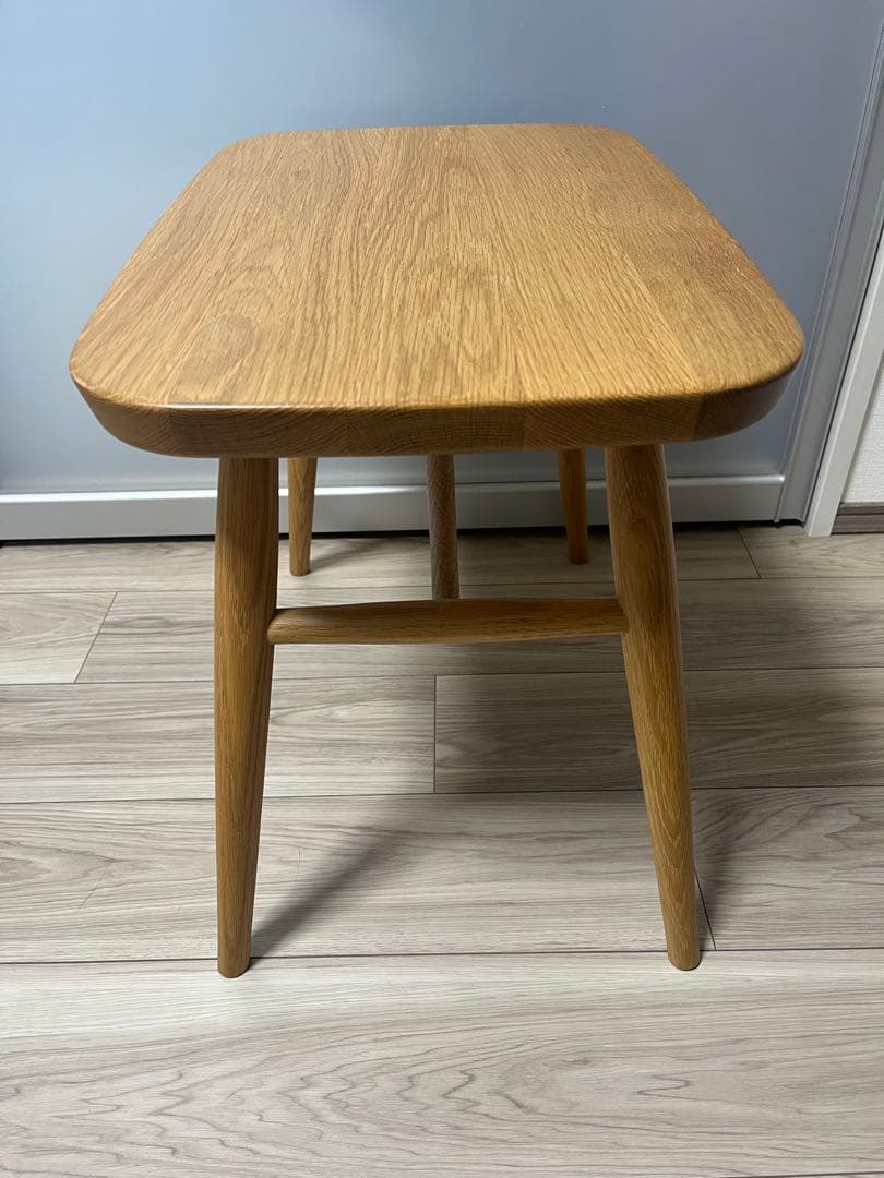 ブナ無垢材スツール　丸脚