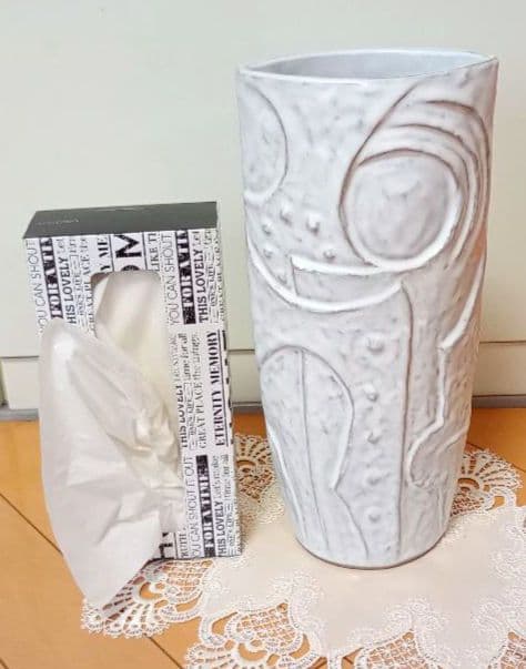 hana　ホワイト 陶器製 円筒形花瓶　作家物