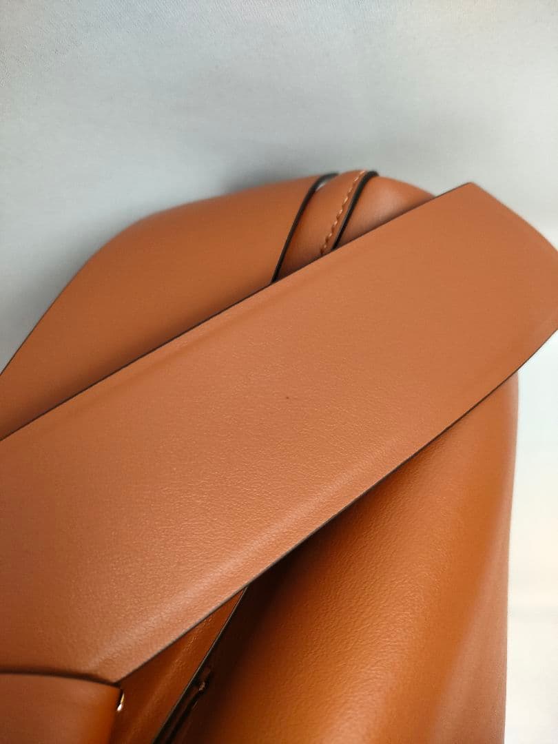 Acne Studios アクネストゥディオズ ショルダーバッグ レザー 革