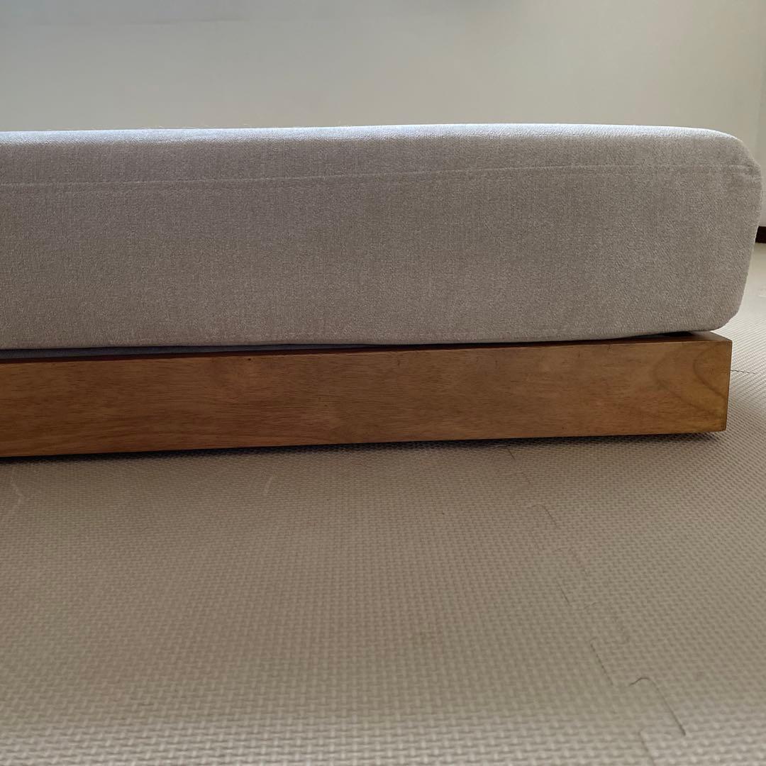 大型犬・人兼用ローソファ 未使用級 オットマン付 80×80 木製ベース