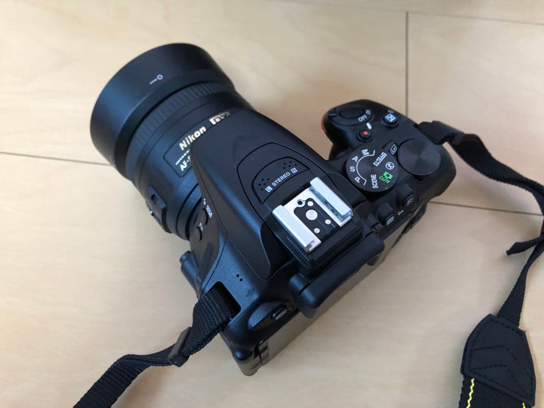 Nikon D5600 ダブルズームキット+単焦点レンズ+広角レンズetc
