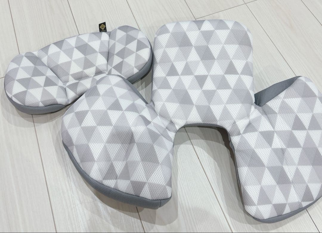 極美品✨️CombiクルムーヴスマートISOFIX エッグショックJN-570