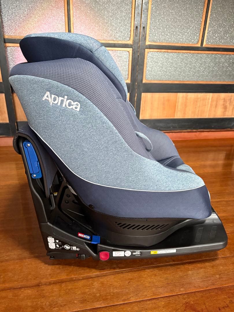 アップリカ クルリラAD シートベルト/ISOFIX両方対応